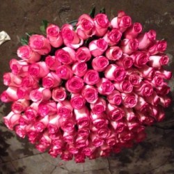 Букет роз Карусель 70 см