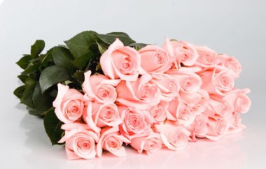 Букет нежно-розовых роз  70 см